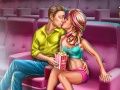 لعبة  flirt في السينما مع إيللي على الانترنت