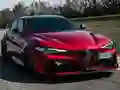 لعبة ألفا روميو جوليا GTA انزلاق على الانترنت لعبة ألفا روميو جوليا GTA انزلاق على الانترنت